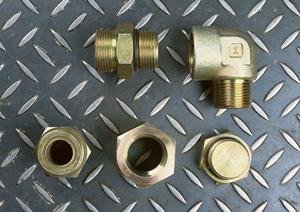 評価の高いプロフェッショナルヘッドホン